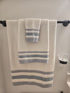 Better Homes & Gardens 3-pc Cream Bath Towel Set with Blue/Turquoise/Gray Trim
